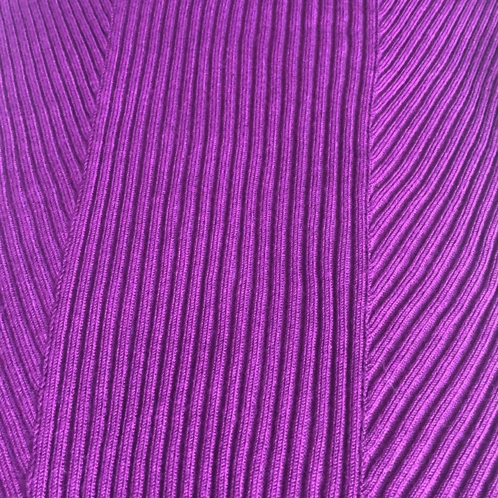 Sweater - Picture 4 of 6